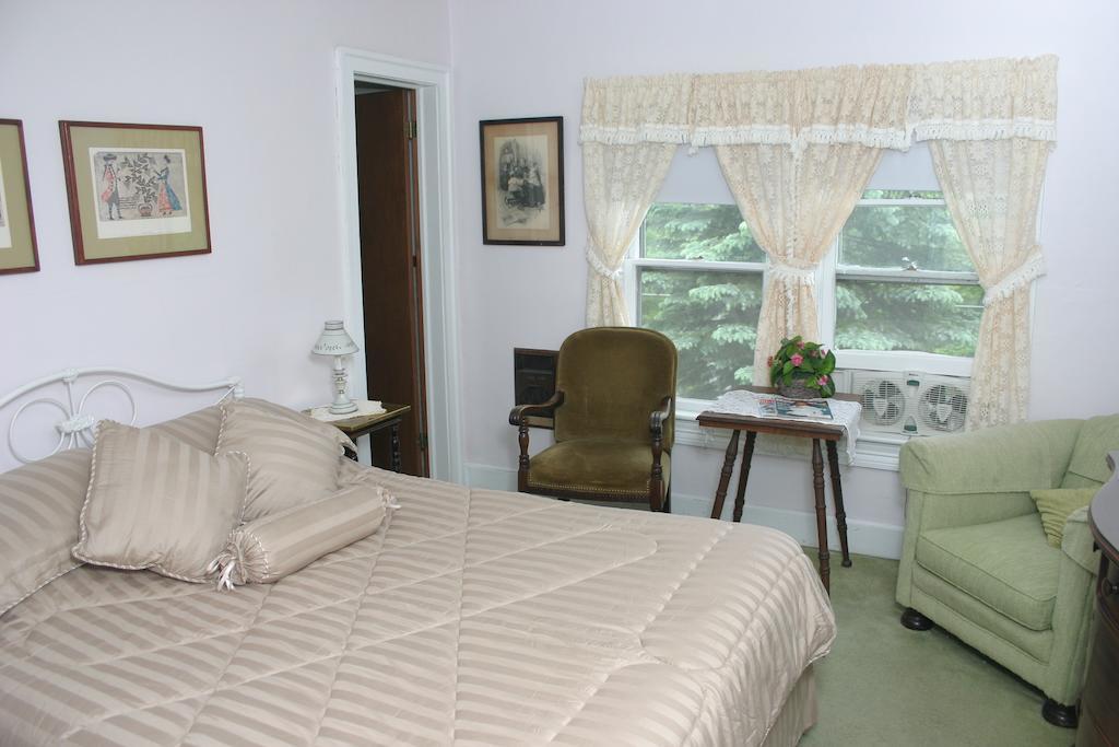 Inn At Starlight Lake & Restaurant Habitación foto